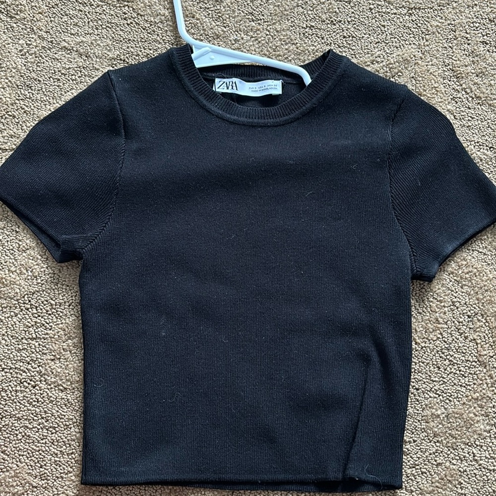 Black Zara baby tee size small